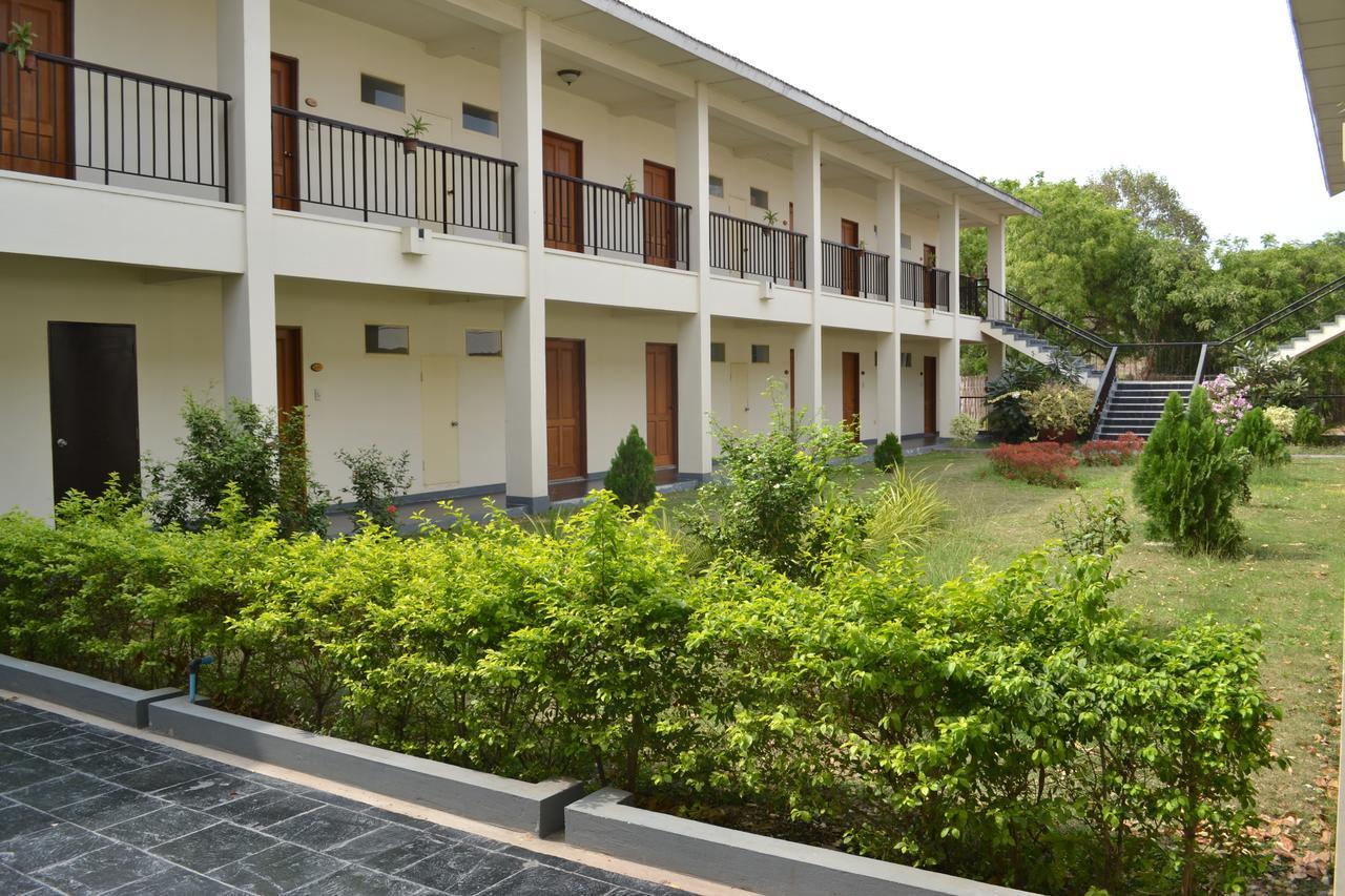 Sakura Inn Bagan Eksteriør billede